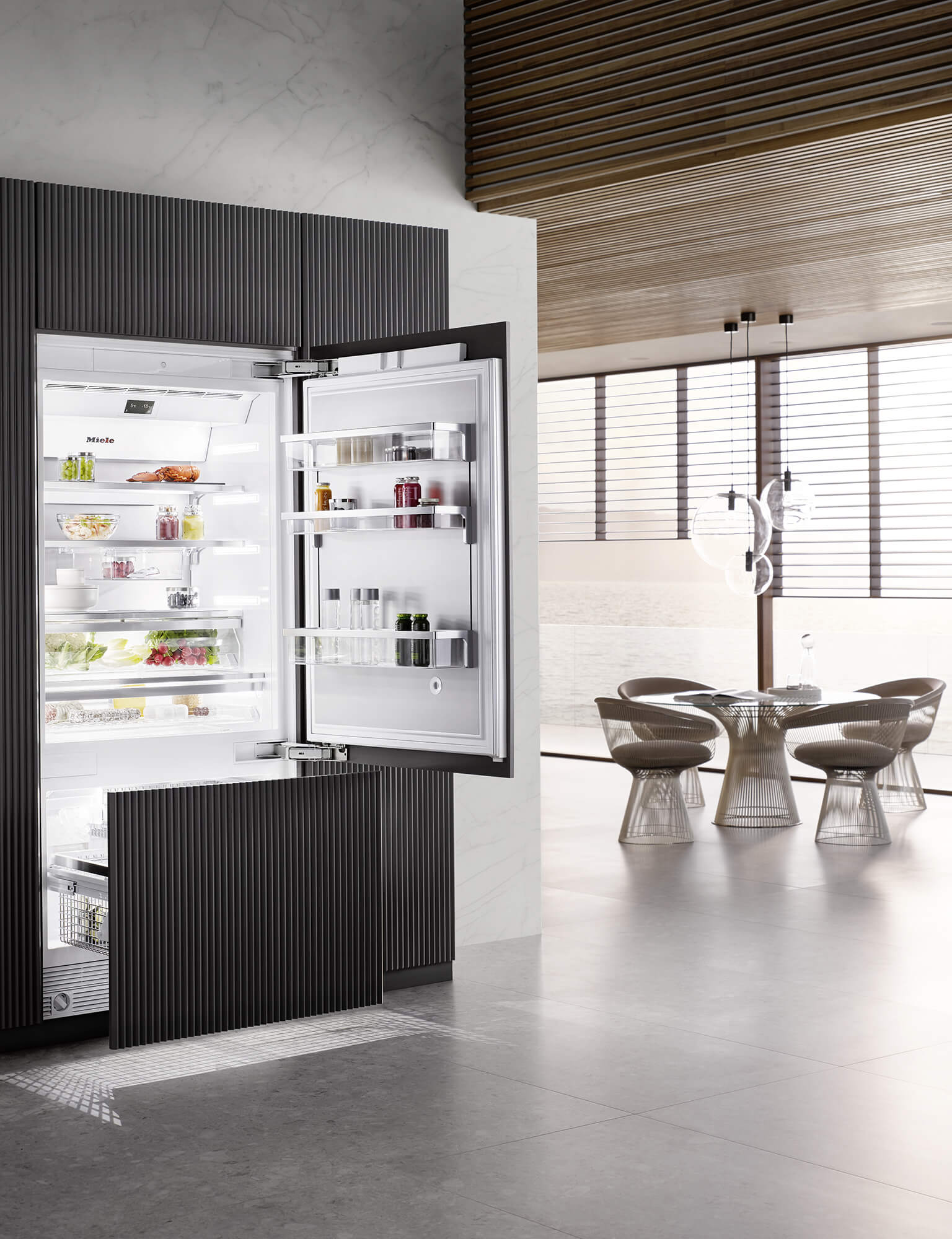 Mastering highend refrigerators with MasterCool.